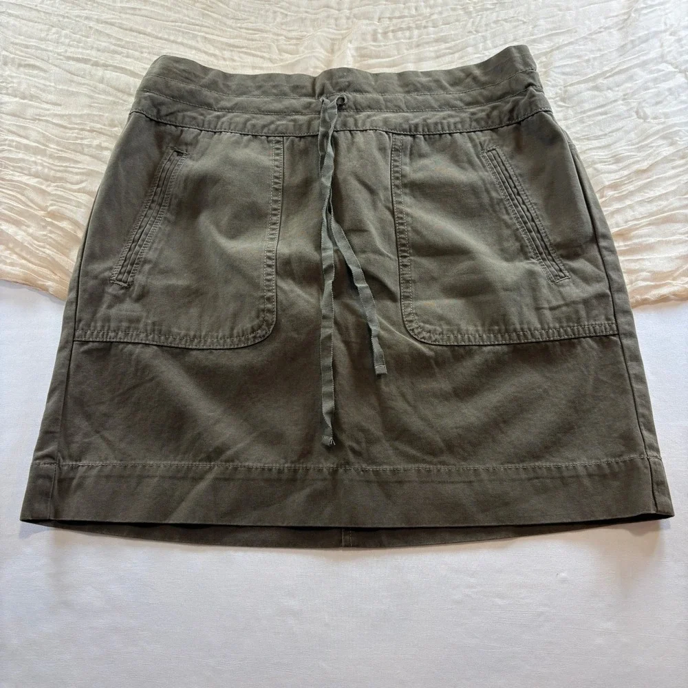 J.Crew womens Olive 100% Cotton Cargo/Khaki Drawsting 4 Pocket Mini Skirt Size 2